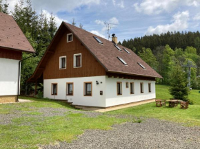 Chalupa a apartmány Lojka